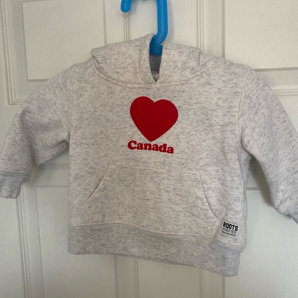 Roots Baby Hoodie/ Pullover, 6-12 months - Picture 1 of 6
